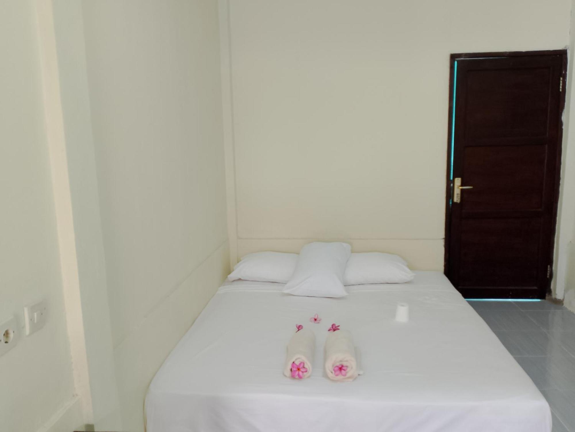 Mbe Baleng Ku Hotel Mangsit Bagian luar foto